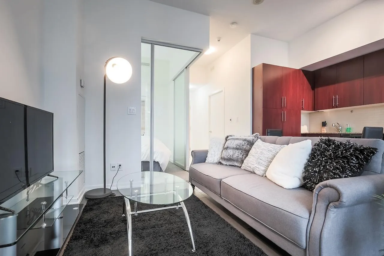 Noel Suites Air Canada Centre Toronto 0*,